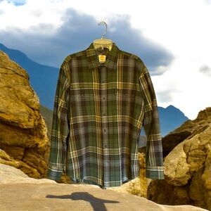 Large Men’s Brown ,Olive, and Tan Flannel “Timberland” long sleeve shirt
